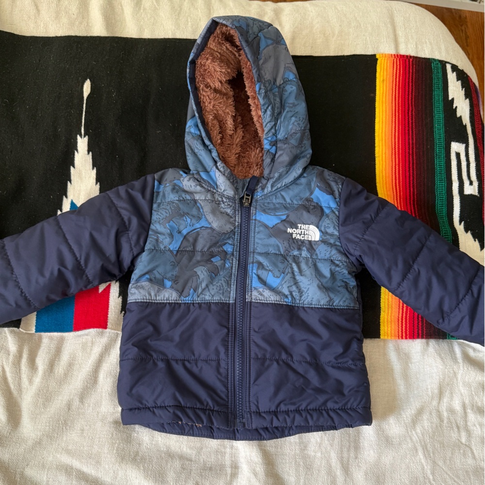 The North Face Kids Navy and Blue Puffer Jacket